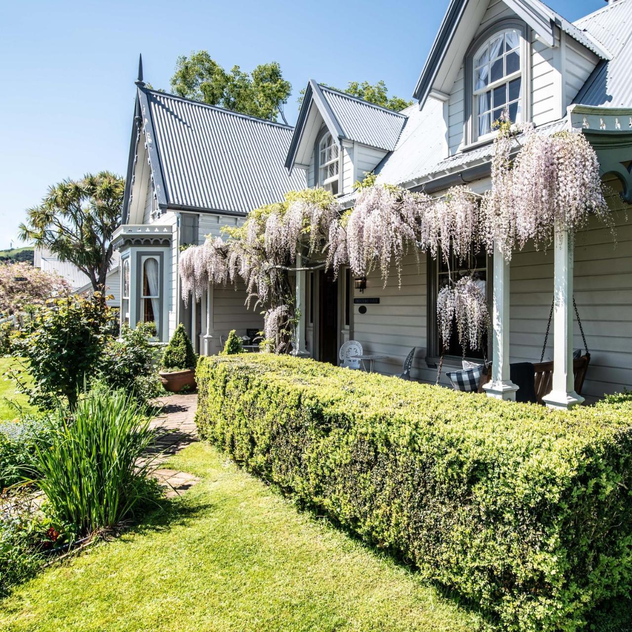 French Bay House Bed & Breakfast Akaroa Exterior photo