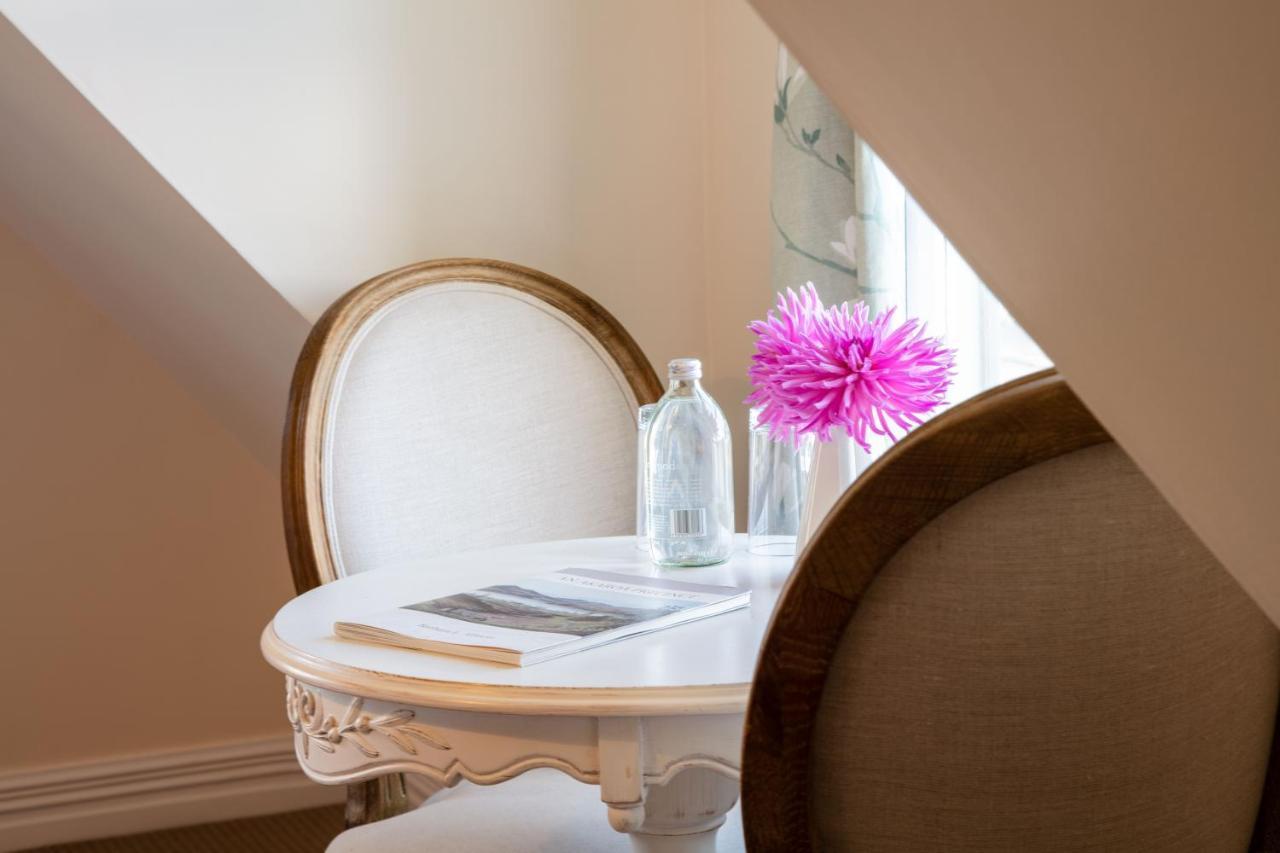 French Bay House Bed & Breakfast Akaroa Exterior photo