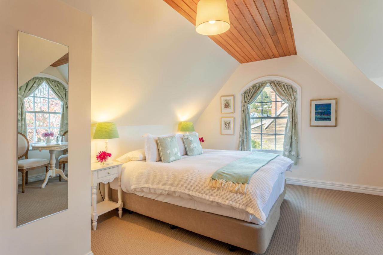 French Bay House Bed & Breakfast Akaroa Exterior photo